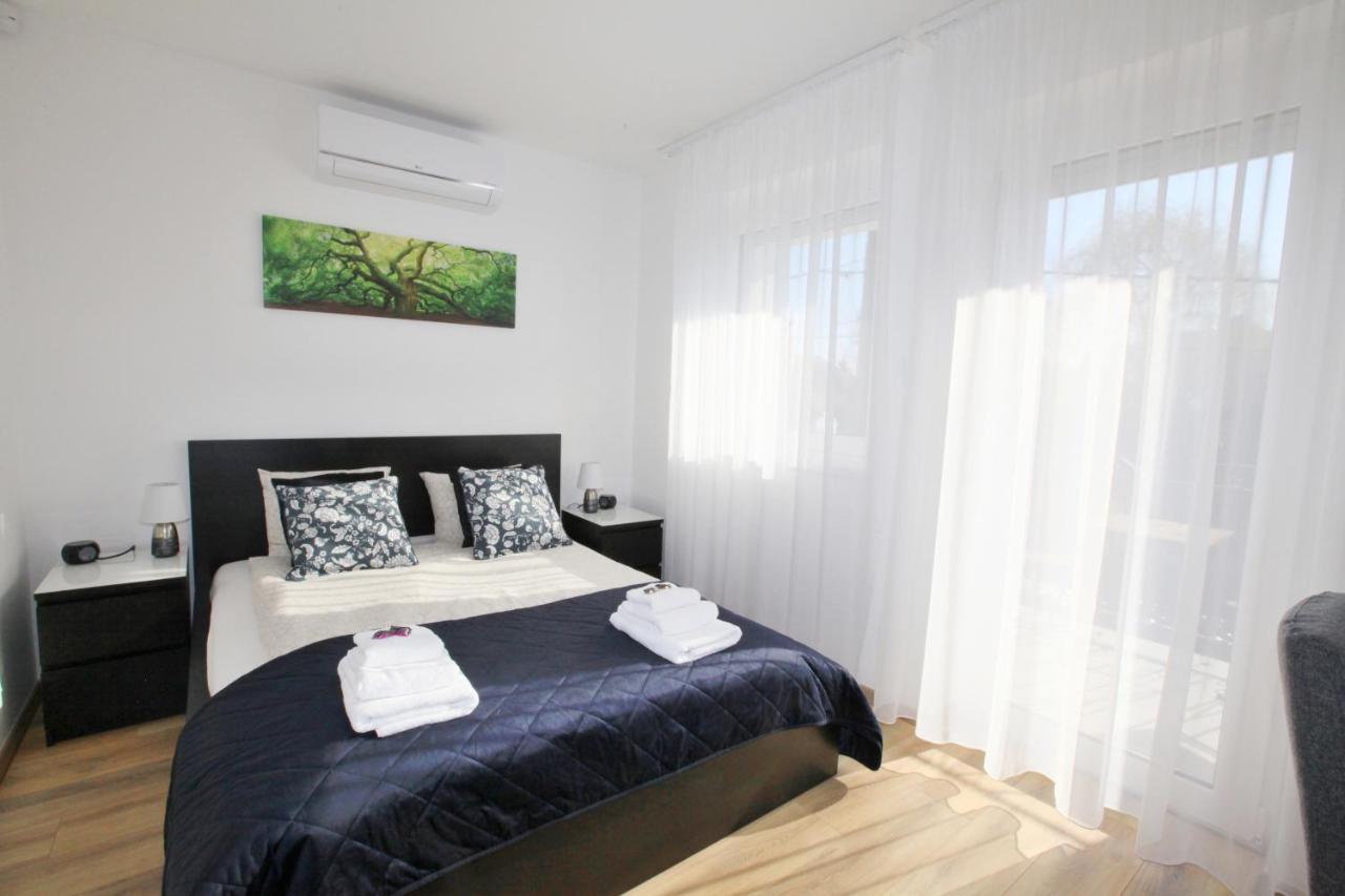 Paskal-Lux Apartments With Free Parking And Ac บูดาเปสต์ ภายนอก รูปภาพ