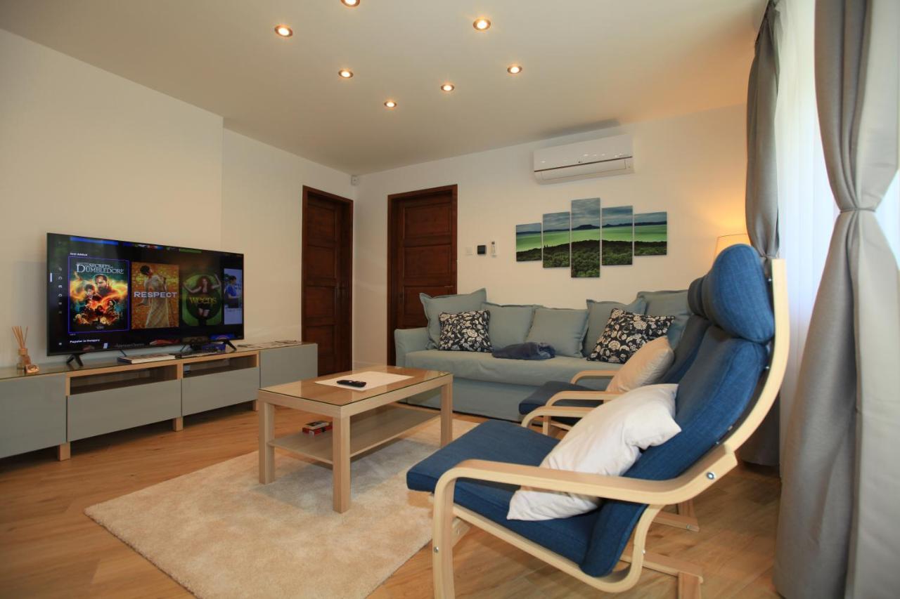 Paskal-Lux Apartments With Free Parking And Ac บูดาเปสต์ ภายนอก รูปภาพ